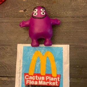 Mc Donald’s toy Brand New Grimace 2022 Collectible.
